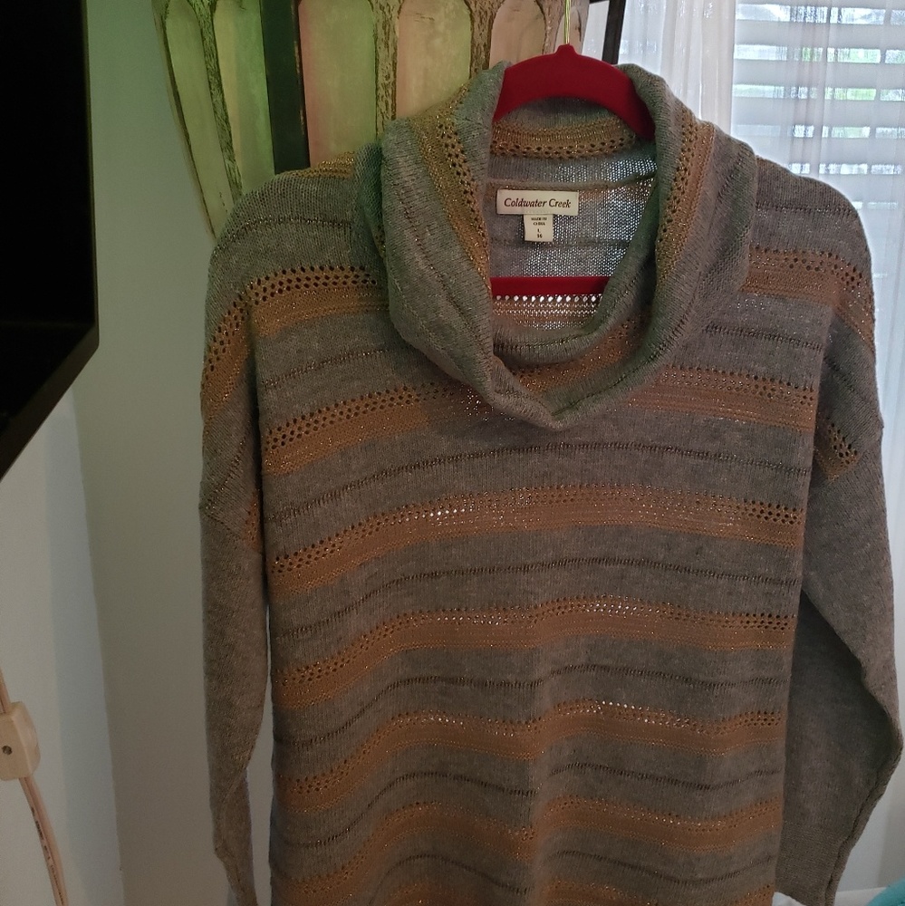 Long sleeve sweater 💕